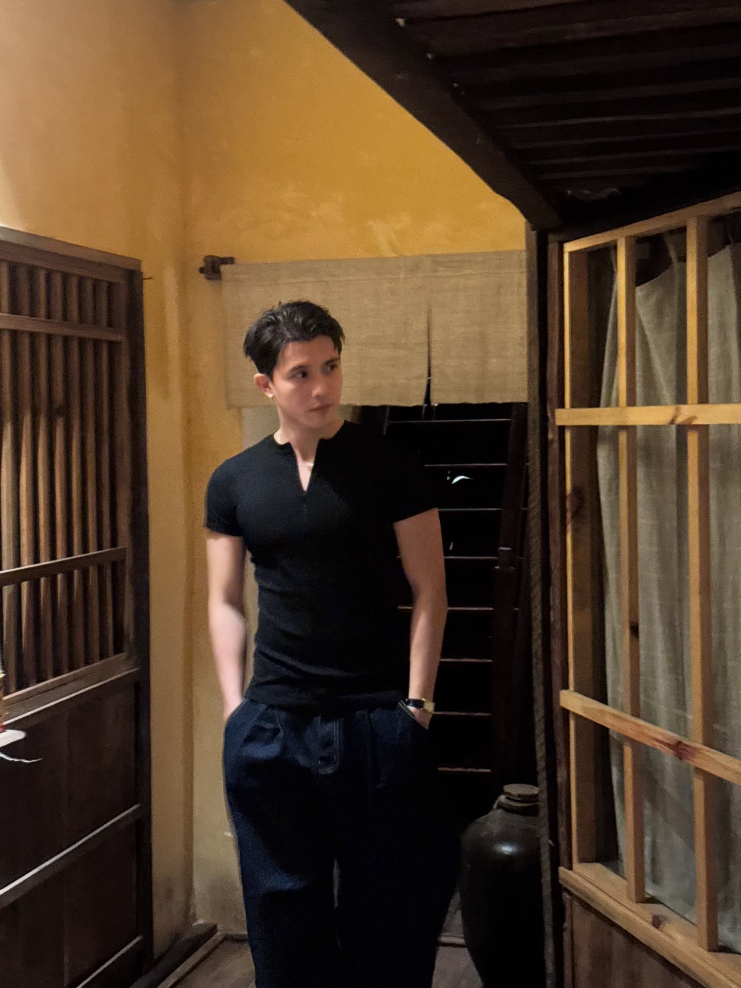 Phim Việt có mỹ nam 6 múi visual như tổng tài, quan trọng là mặc đẹp- Ảnh 14.