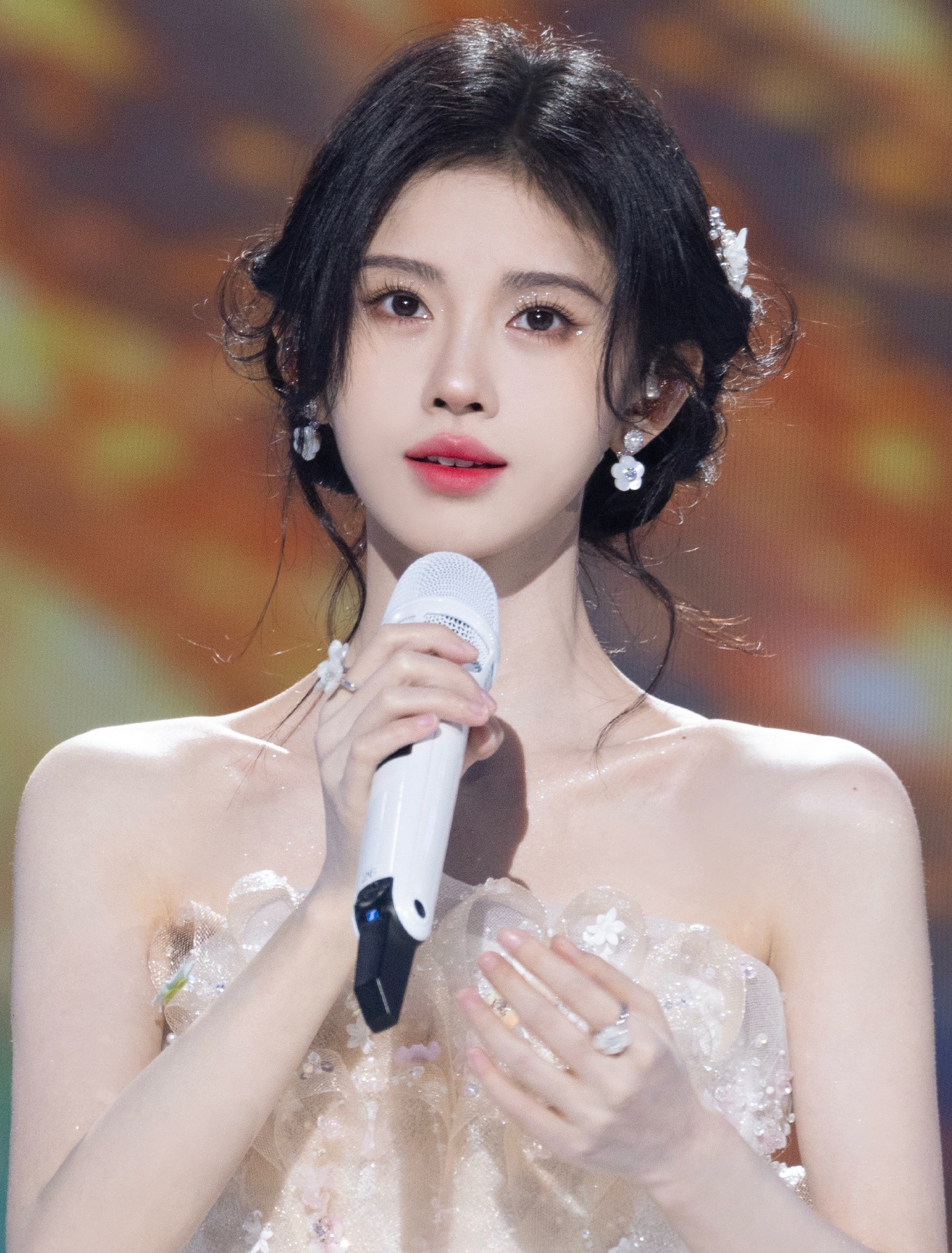 Muôn kiểu phủ nhận “dao kéo” của mỹ nhân Cbiz: Dương Mịch nhổ răng, Triệu Lộ Tư giảm cân- Ảnh 8.