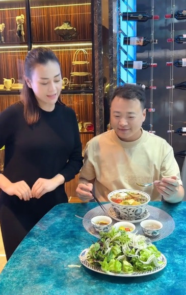 Phương Oanh không chịu an phận sau khi lấy Shark Bình- Ảnh 7.