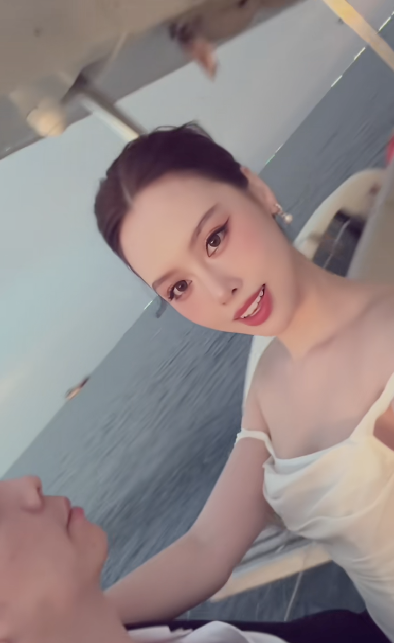 Nàng hậu gen Z và bạn trai doanh nhân đã bí mật chụp ảnh cưới- Ảnh 3.