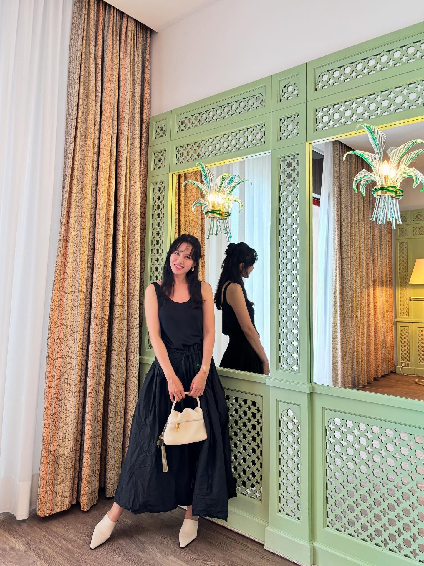 3 món đồ phụ nữ U40 có thể học Son Ye Jin để trở nên xinh đẹp, không gồng vẫn sang- Ảnh 6.