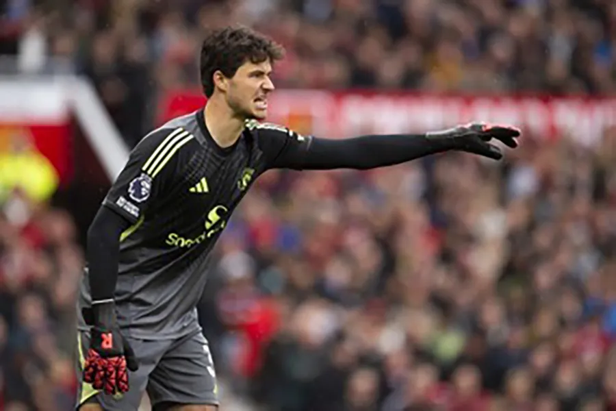 Lammens gây ảnh hưởng đến phòng thay đồ của MU,MU,LAMMENS