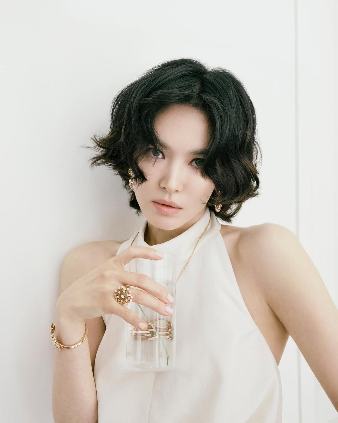 1760332862 773 Chien tran Song Hye Kyo