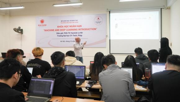 Các ngành nghề HOT trong 10 năm tới, nghề hot, nghề hot trong 10 năm tới