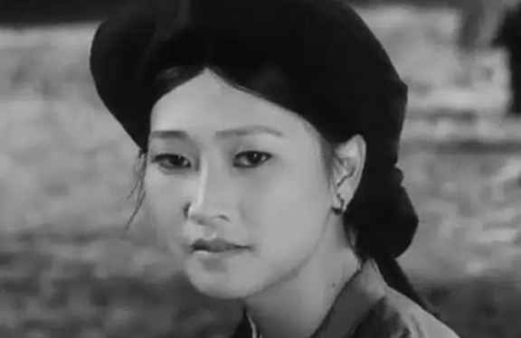 Nữ NSND là minh tinh miền Bắc: Mỹ nhân phố cổ, làm đám cưới tắc cả Hàng Đào- Ảnh 2.