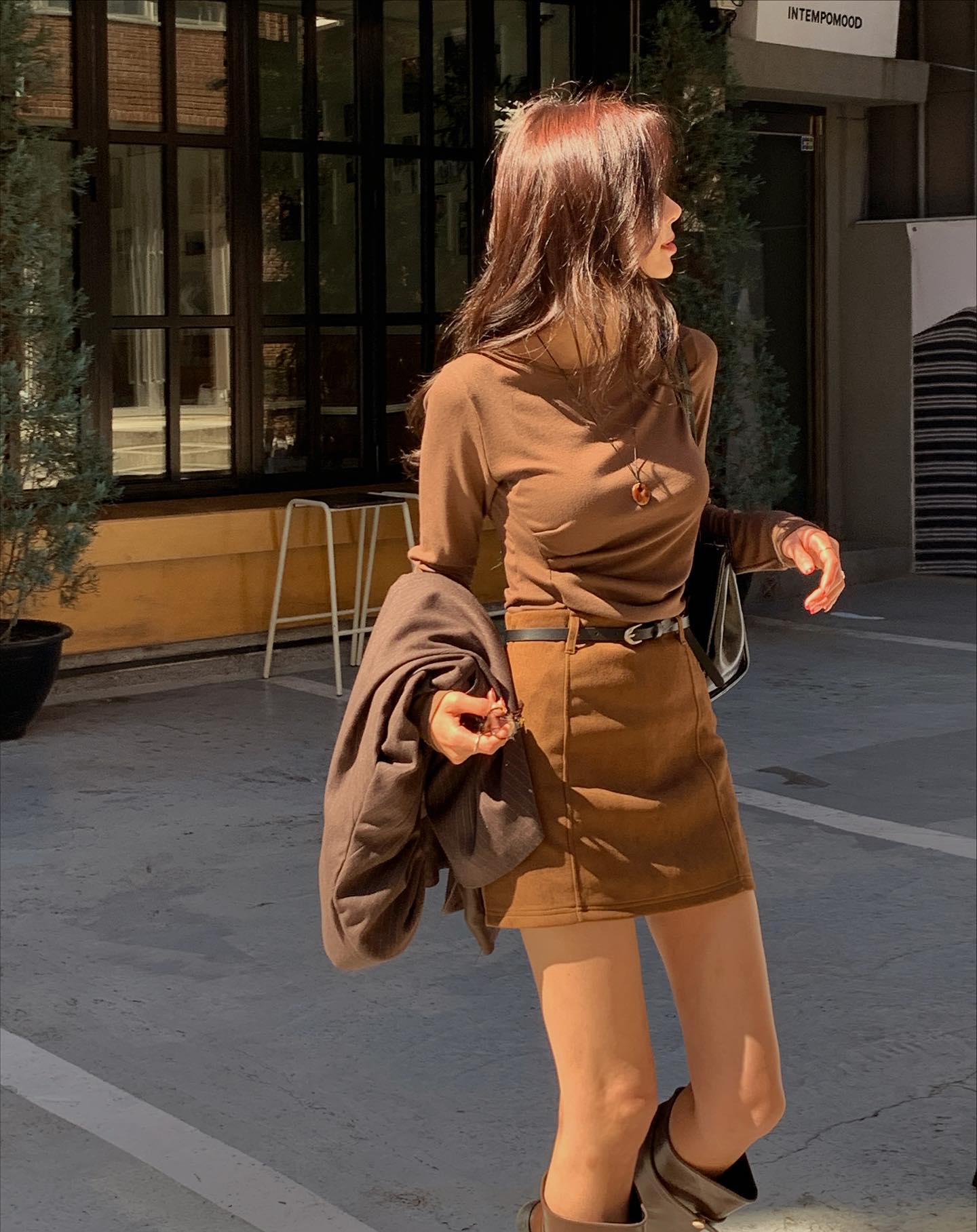 1760378159 683 Ai cung mac dep hon han chi voi 5 mon