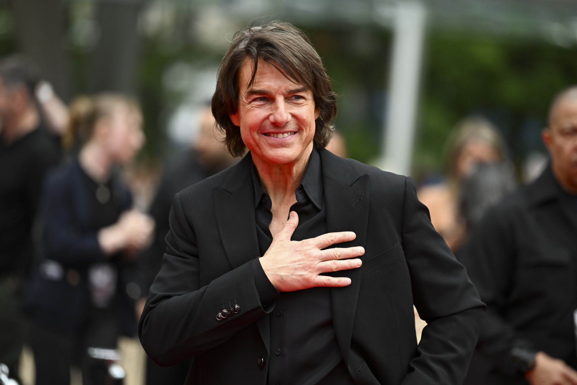 Tom Cruise sắp tổ chức hôn lễ tầm vũ trụ với vợ 4 - Ảnh 3.