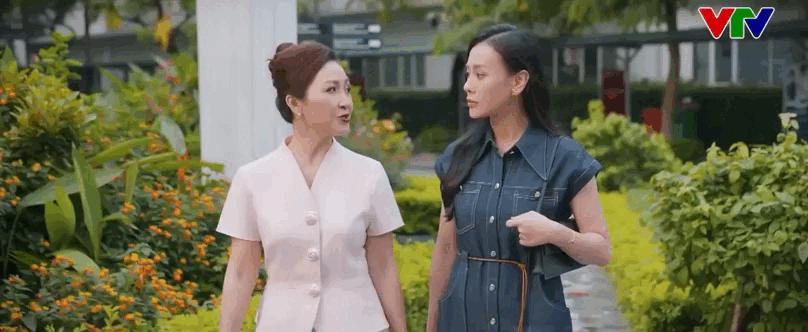 Phương Oanh gác công việc, lui về hậu phương hỗ trợ chồng: Style được khen hết lời- Ảnh 5.