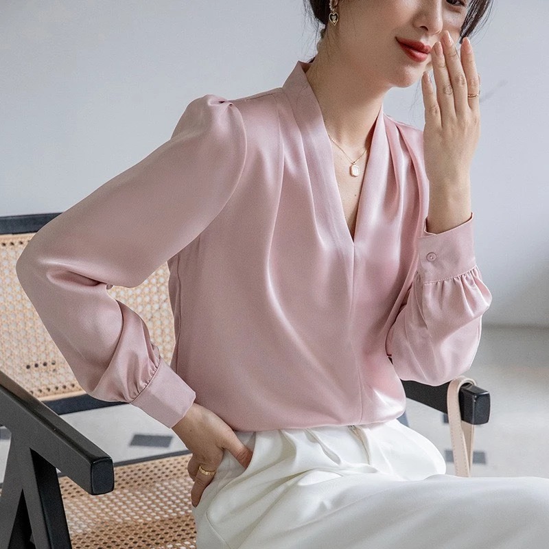 Phương Oanh gác công việc, lui về hậu phương hỗ trợ chồng: Style được khen hết lời- Ảnh 10.