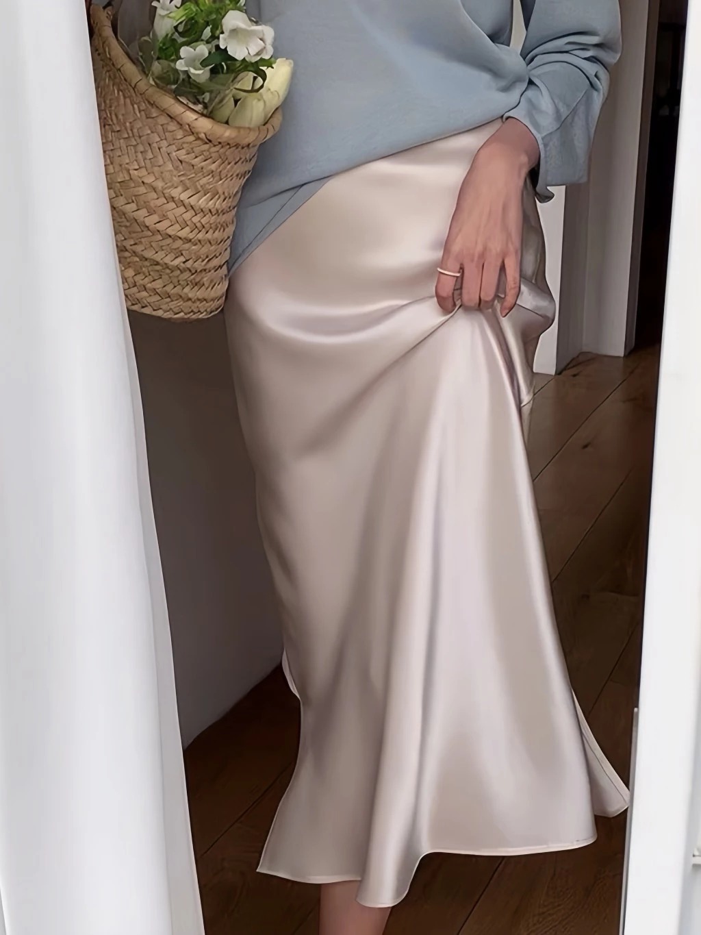 Phương Oanh gác công việc, lui về hậu phương hỗ trợ chồng: Style được khen hết lời- Ảnh 9.