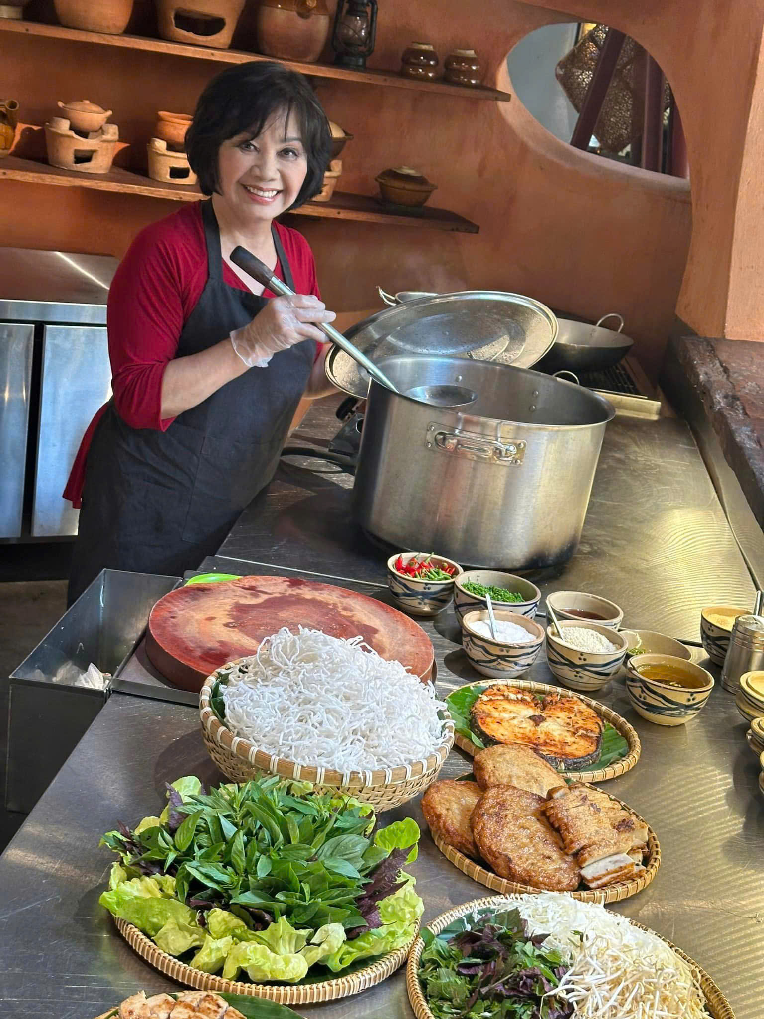 Nữ nghệ sĩ sống 1 mình trong căn nhà to ở trung tâm TP.HCM, con cắt đứt liên lạc dù ở cùng thành phố- Ảnh 6.