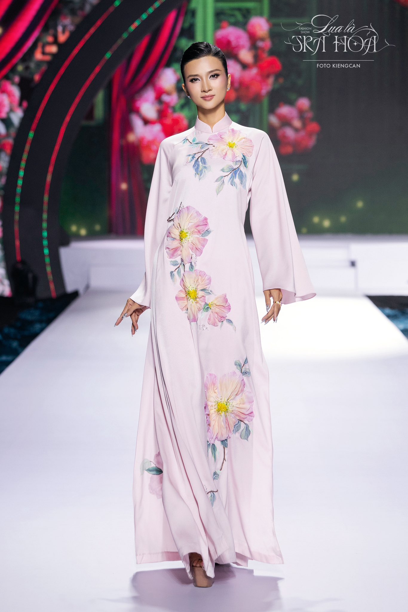 NSƯT Kim Tuyến tiếc nuối vì kết hôn sớm rồi thành mẹ đơn thân trẻ- Ảnh 2.