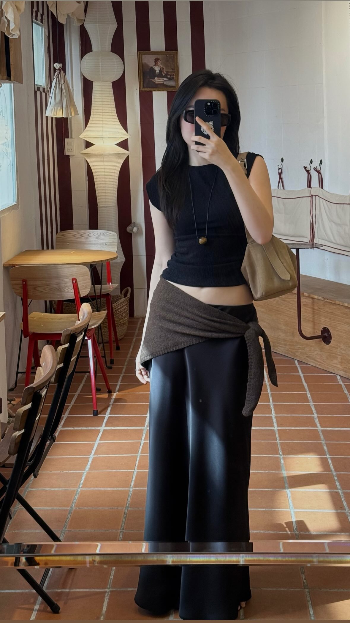 Lê Hà Trúc, Thạch Trang gặp bão ngày comeback- Ảnh 3.