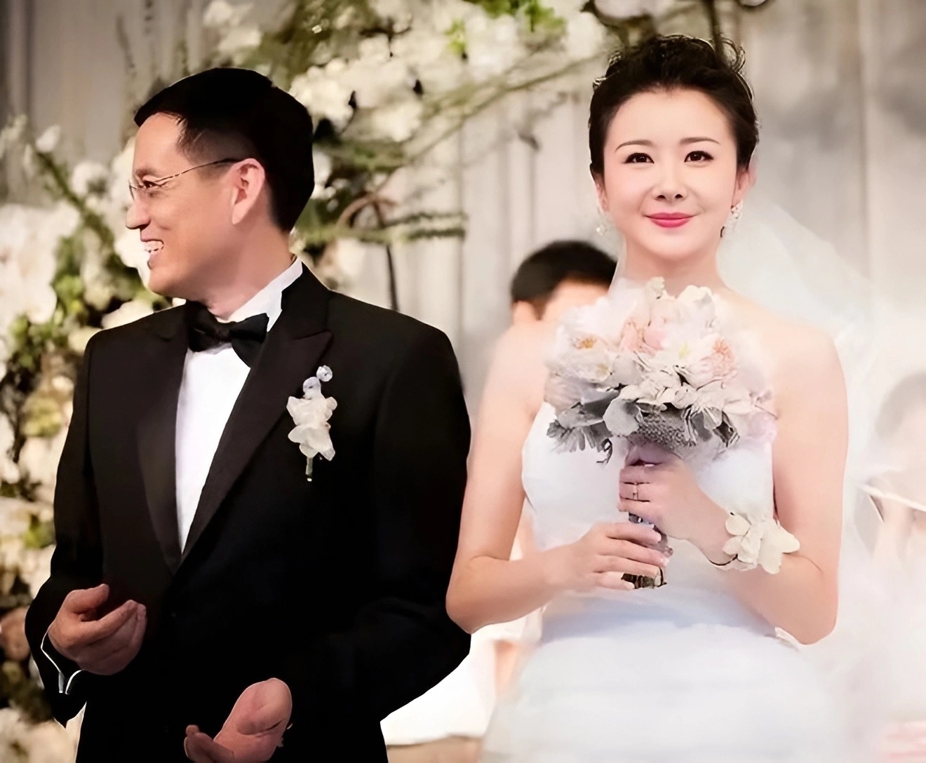 Mỹ nhân đẹp hơn Lưu Diệc Phi từng bị bạo hành, cuộc sống hôn nhân đầy nước mắt- Ảnh 4.