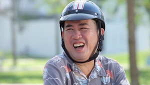 1760431771 73 Vua hai Hoai Linh di ban mia tu 10 tuoi