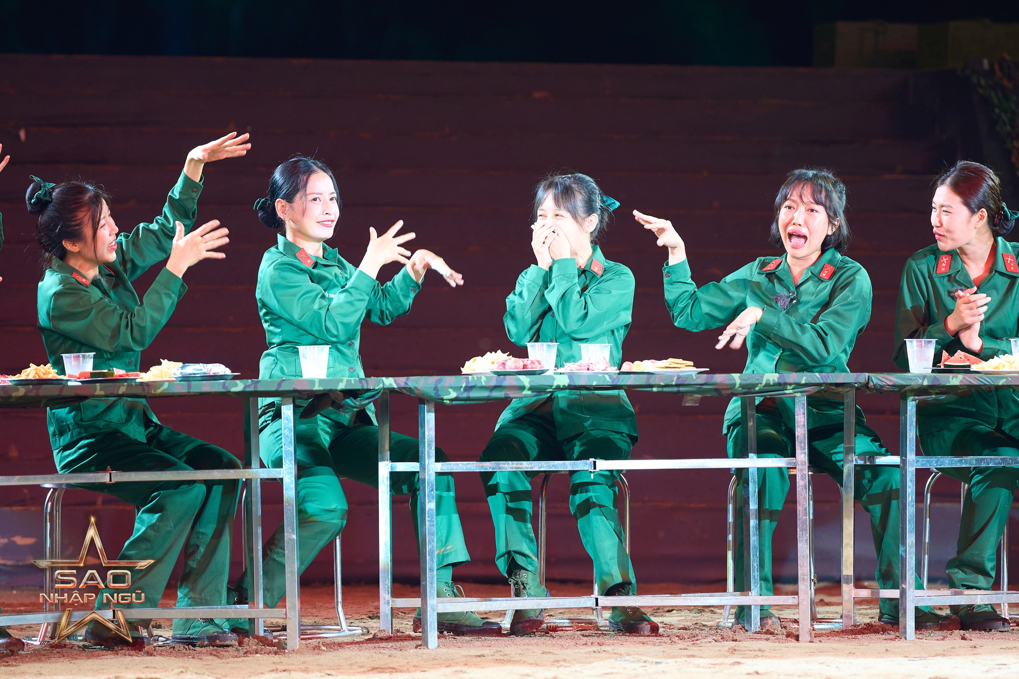 Tập 9 Sao Nhập Ngũ: Mũi trưởng Long nhắn nhủ tình cảm tới Hậu Hoàng, Diệu Nhi bất ngờ khóc nức nở- Ảnh 5.