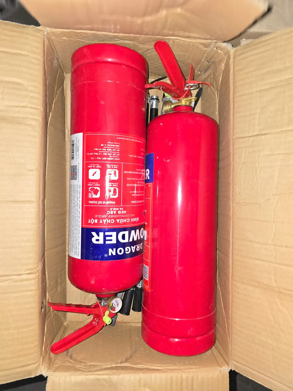 Mẫu bình chữa cháy DRAGON binh-chua-chay-DRAGON.jpg