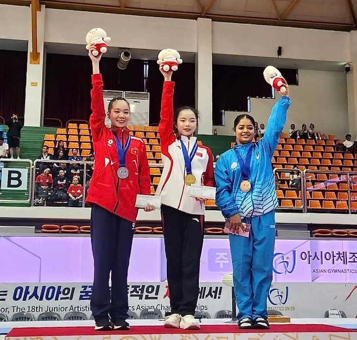 Nguyễn Thị Quỳnh Như: Từ chấn thương gãy cổ đến HCB châu Á 1 Quỳnh Như - Ảnh 2.