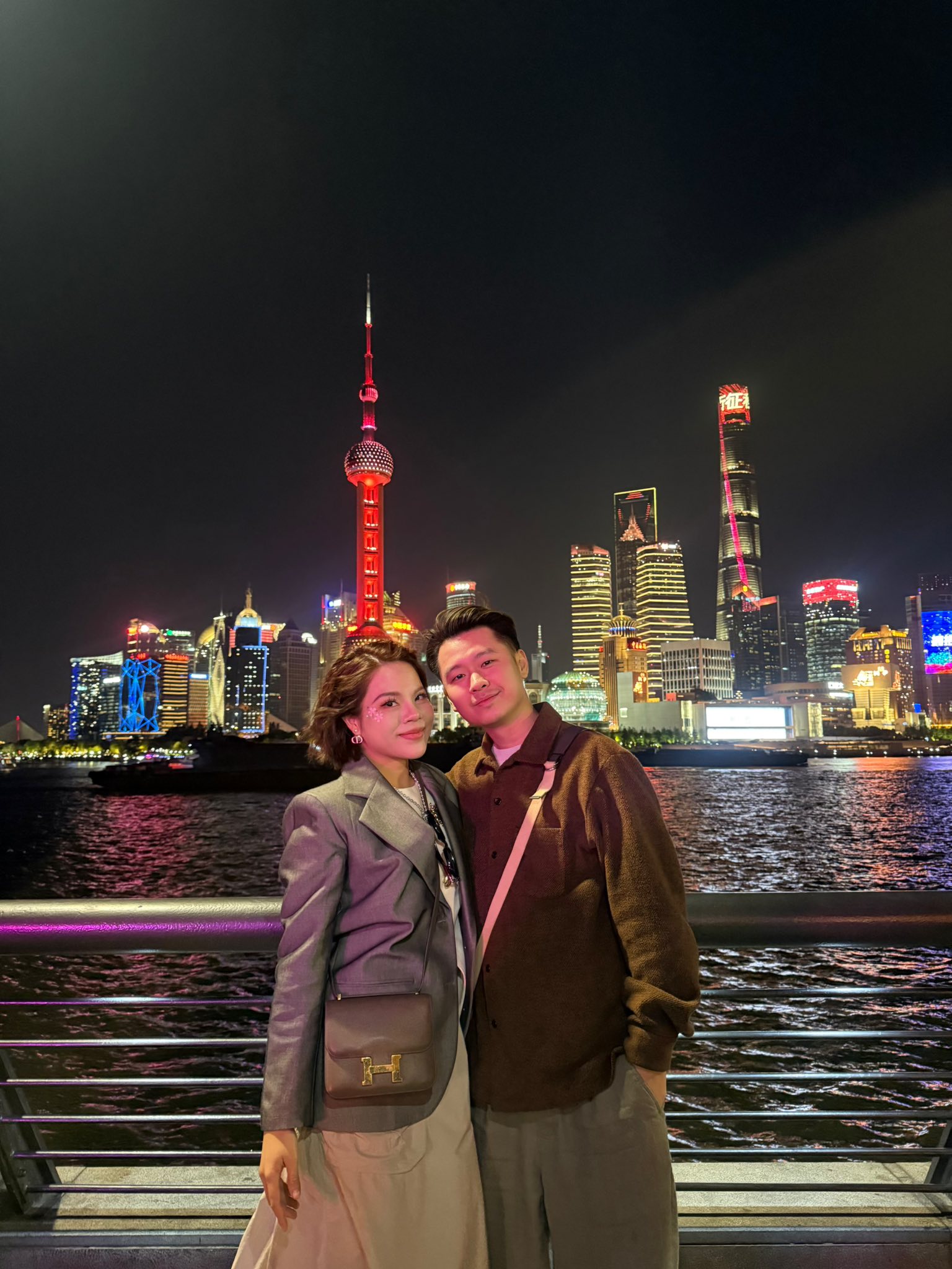 Cứ ra sân Pick là phải đối đầu: Bí quyết hôn nhân có 1-0-2 của vợ chồng CEO khiến ai nghe cũng 