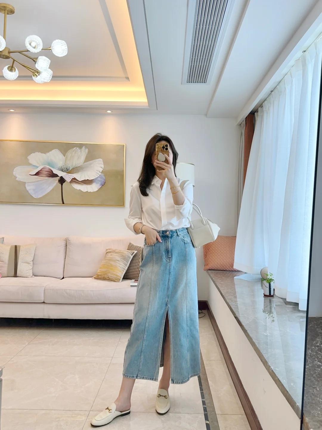 Chiếc váy “hack tuổi” hot nhất 2025, giúp nàng U30–U40 mặc là trẻ, càng mix càng sang - Ảnh 8.