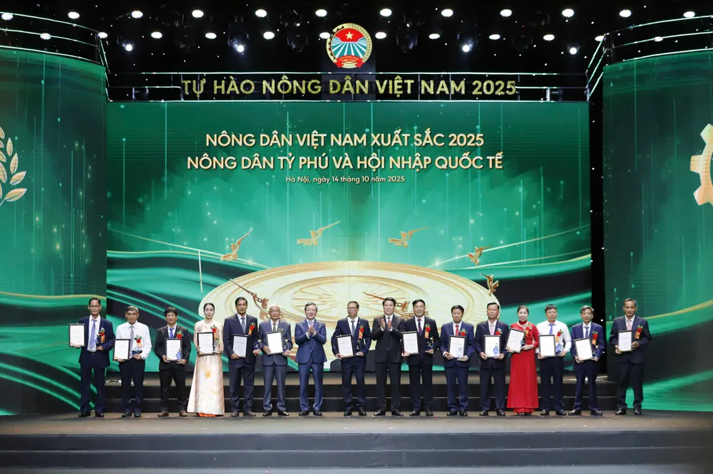 nông dân việt nam 2.jpg