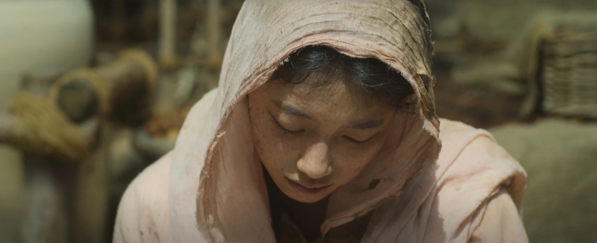 Mặt đầy sẹo vẫn đẹp phong thần chỉ có duy nhất mỹ nhân này: Visual tỷ người có một, đến chết vẫn chưa hết mê - Ảnh 3.