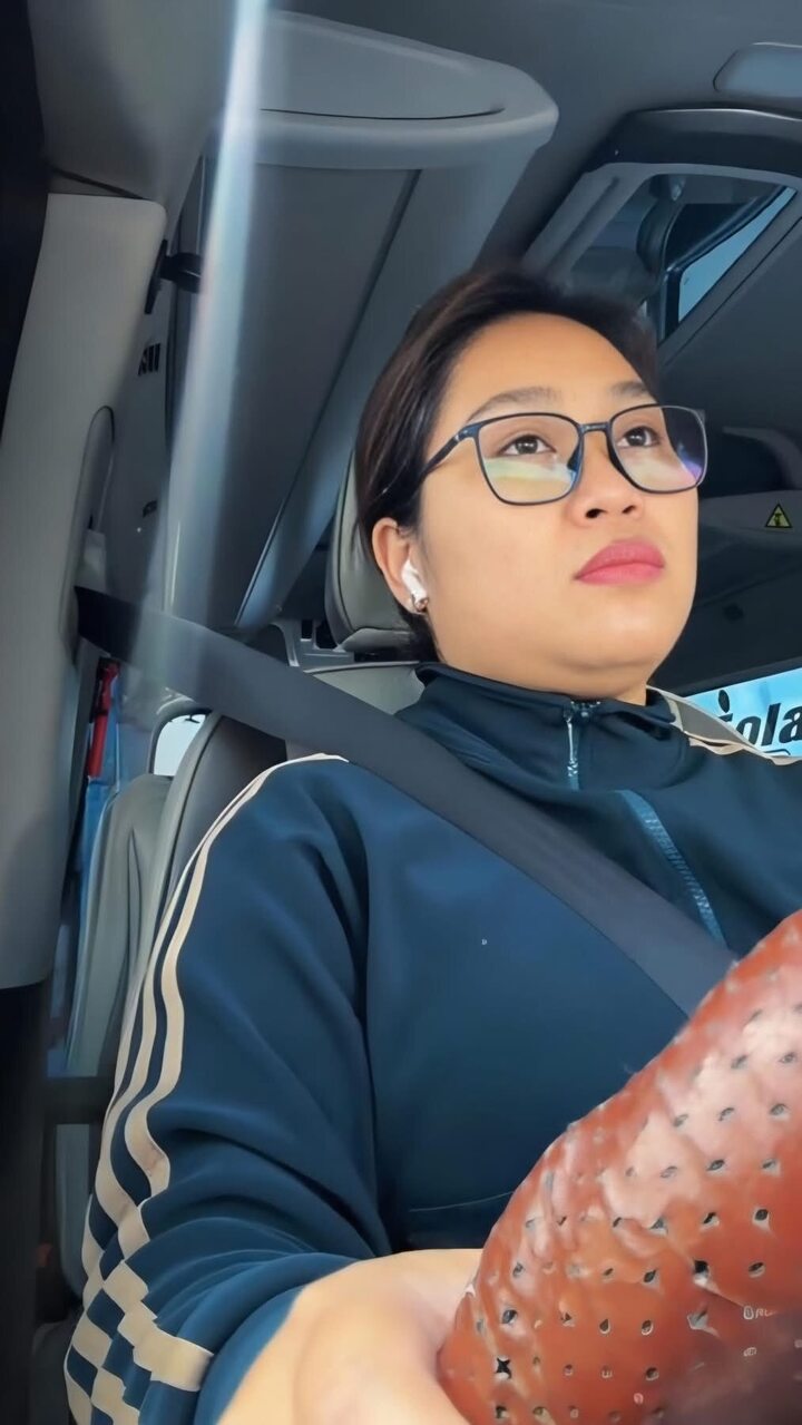 1760500584 891 Nhung cau chuyen am ap Giua lu lut mien Bac