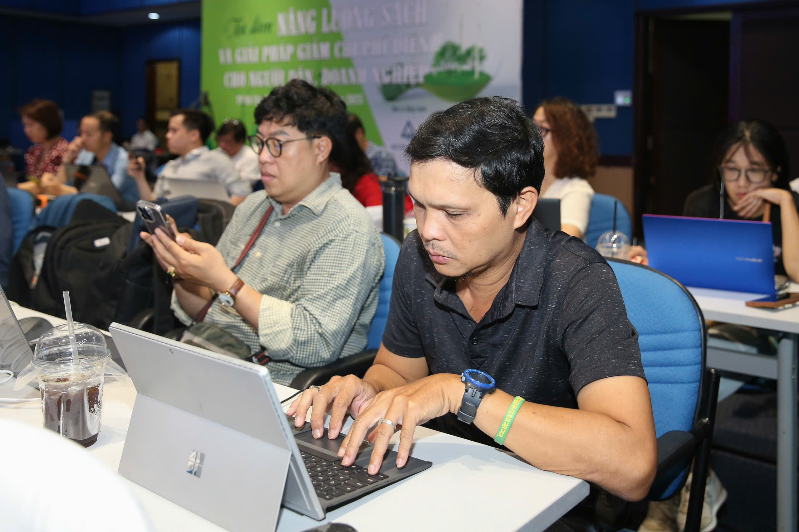 Báo Người Lao Động tiếp tục đào tạo AI nâng cao cho phóng viên, biên tập viên- Ảnh 6.