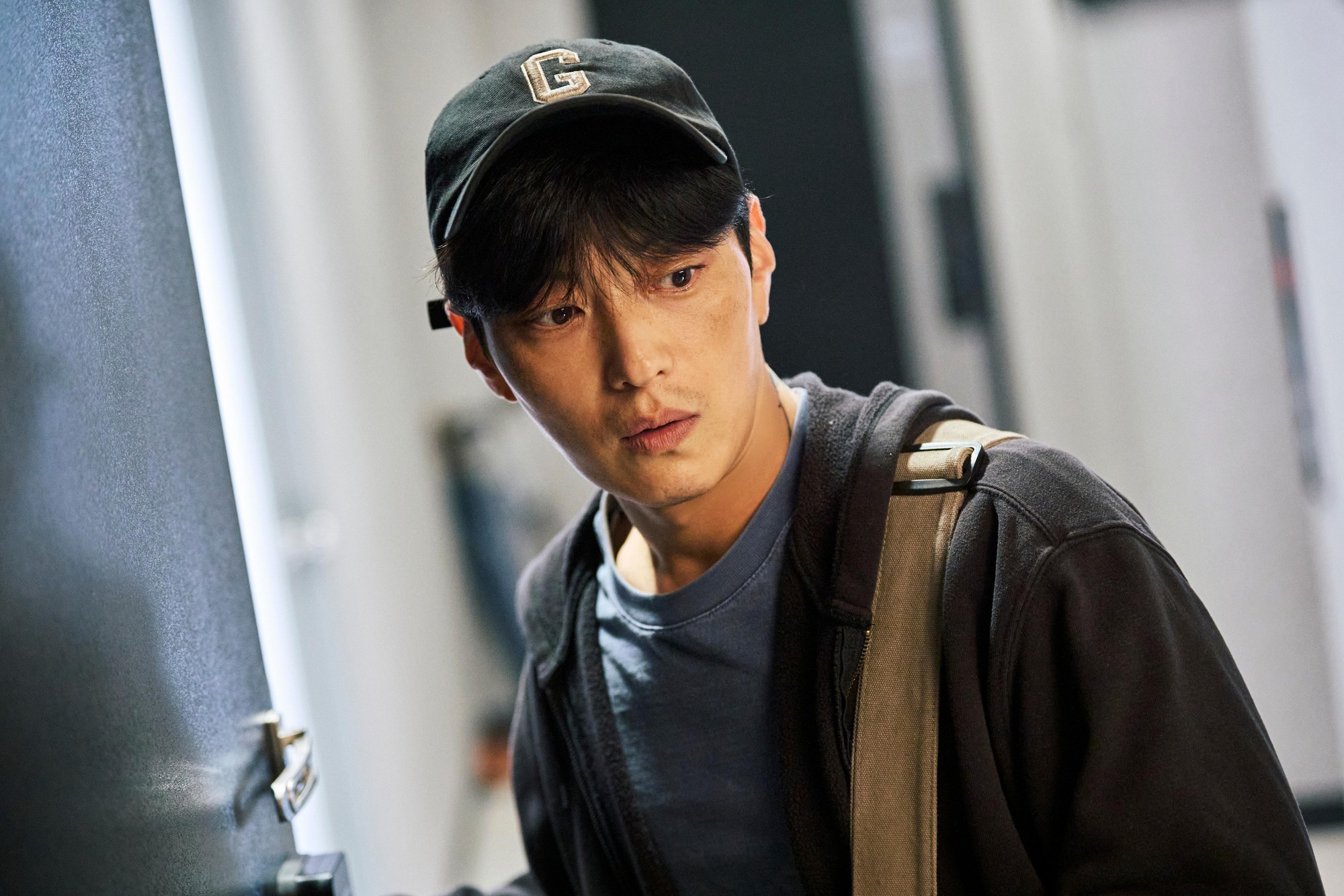 Sắp chiếu phim Hàn khiến khán giả lạnh sống lưng: Màn trả thù kịch tính của hai người phụ nữ khiến người xem "vừa sợ vừa ham"- Ảnh 4.