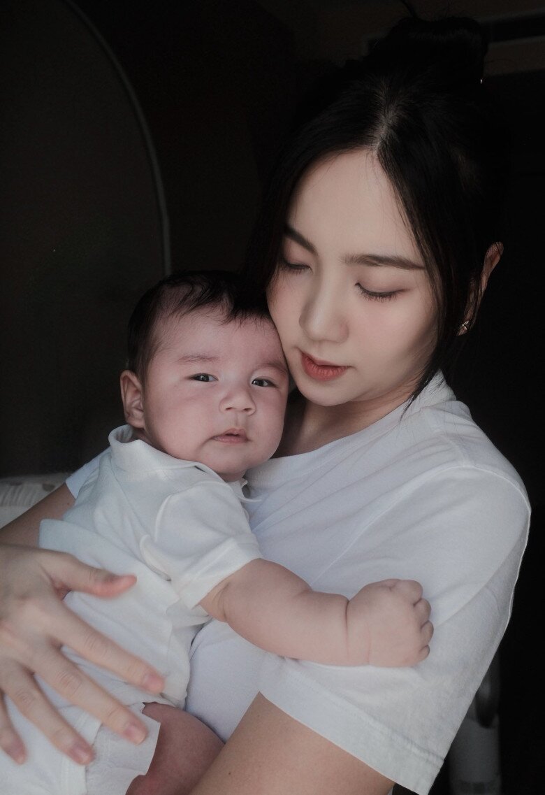 Mai Ngọc nuôi con rất kỷ luật, tuân thủ lịch trình sinh hoạt khoa học.