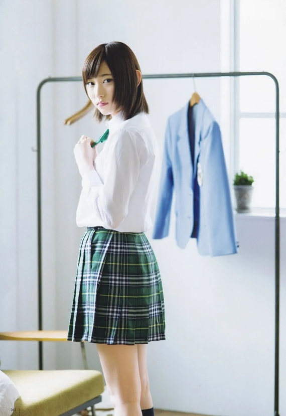 "Sao nhí một thời" bỏ nghề đi làm tiếp viên quán rượu - Ảnh 5.