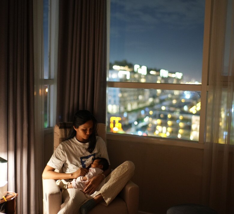 Sao Việt 24h: Khánh Thi xúc động nhớ về lần đầu đăng quang cùng Chí Anh, nhìn lại 20 năm gắn bó với khiêu vũ thể thao 12 Sao Việt 24h: Khánh Thi xúc động nhớ về lần đầu đăng quang cùng Chí Anh, nhìn lại 20 năm gắn bó với khiêu vũ thể thao - 11