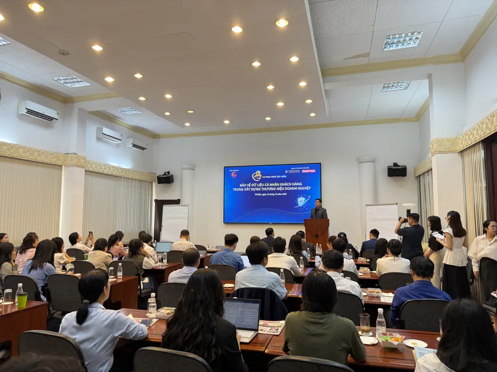 Doanh nghiệp giờ đây phải chịu trách nhiệm toàn bộ vòng đời của dữ liệu, từ khâu thu thập cho đến khi xóa bỏ. Ảnh: QH dữ liệu cá nhân