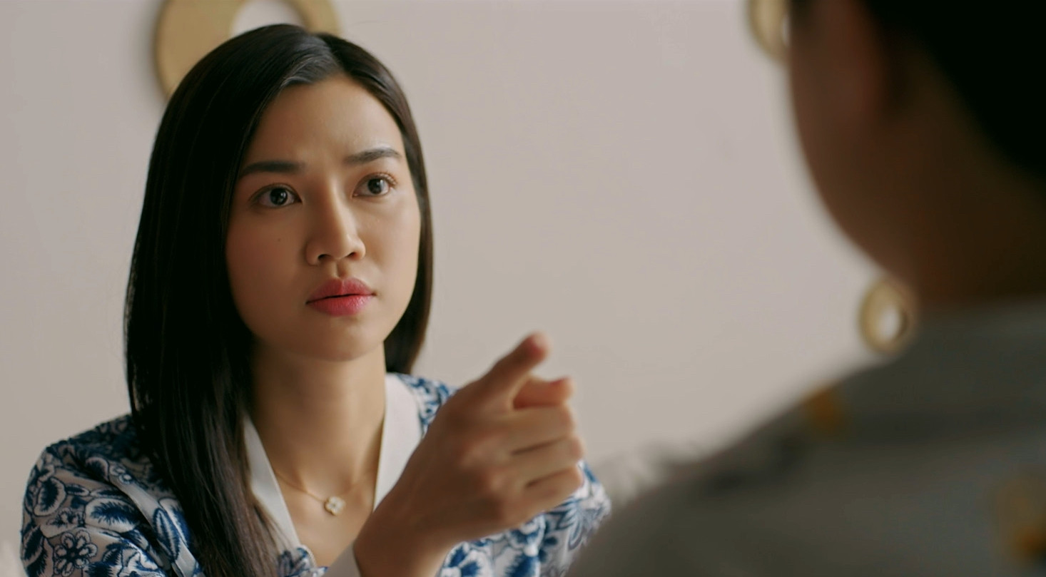 2 nữ diễn viên “khổ” nhất VFC: Gặp chồng trên phim là ly hôn tranh chấp hoặc sở khanh ham của lạ - Ảnh 3.