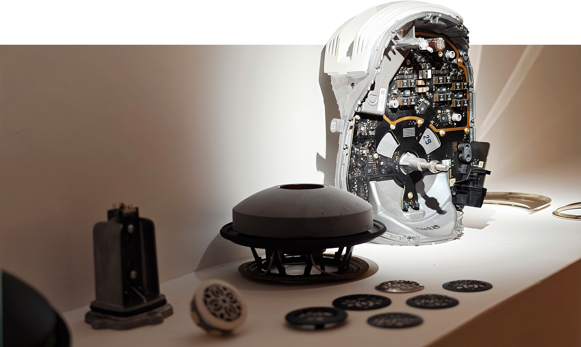 10 năm phát triển dòng loa Phantom của Devialet 4 1760749964 346 10 nam phat trien dong loa Phantom cua Devialet