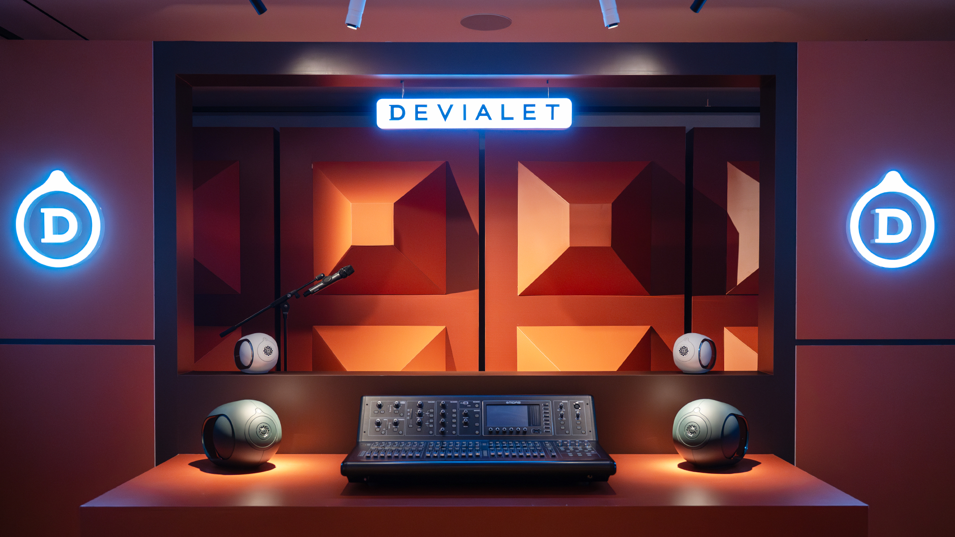 10 năm phát triển dòng loa Phantom của Devialet 8 1760749966 31 10 nam phat trien dong loa Phantom cua Devialet