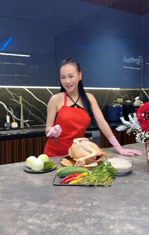 Vì sao Phương Oanh chủ động dừng lại?- Ảnh 4.