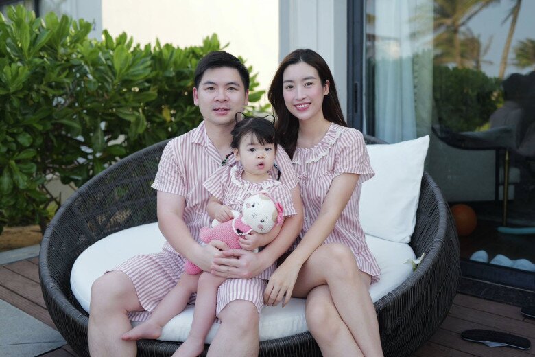 Con gái của Đỗ Mỹ Linh được nhận xét là “bản sao” của bố.