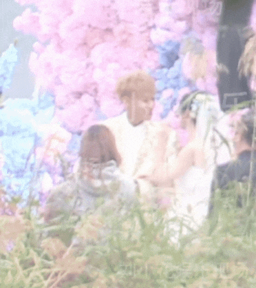 Đám cưới ồn như cái chợ của 