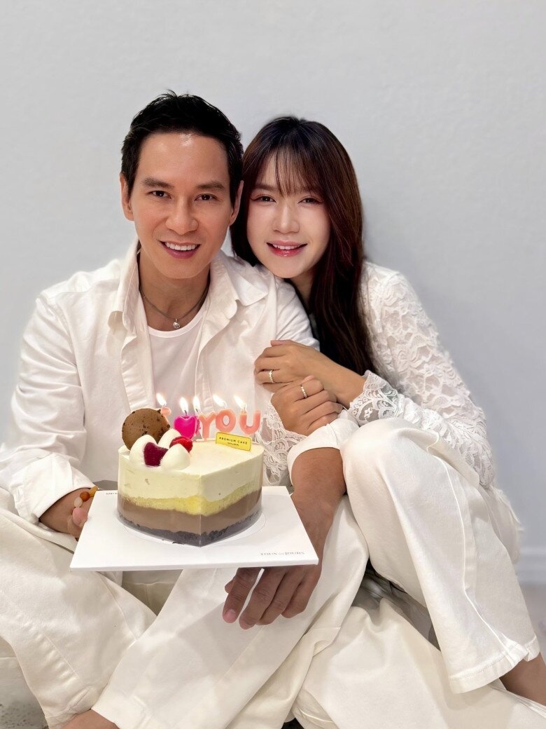 Vợ chồng Lý Hải - Minh Hà được nhận xét ngày càng lão hóa ngược.