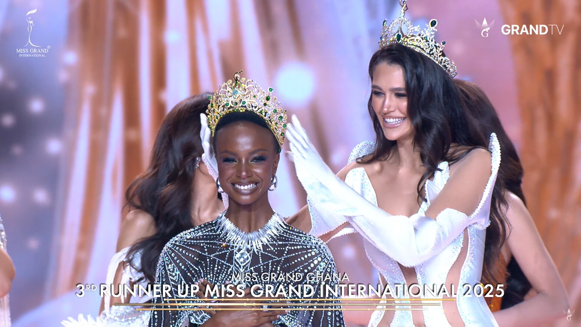 Chung kết Miss Grand International 2025: Tân hoa hậu chính thức gọi tên người đẹp Philippines - 4