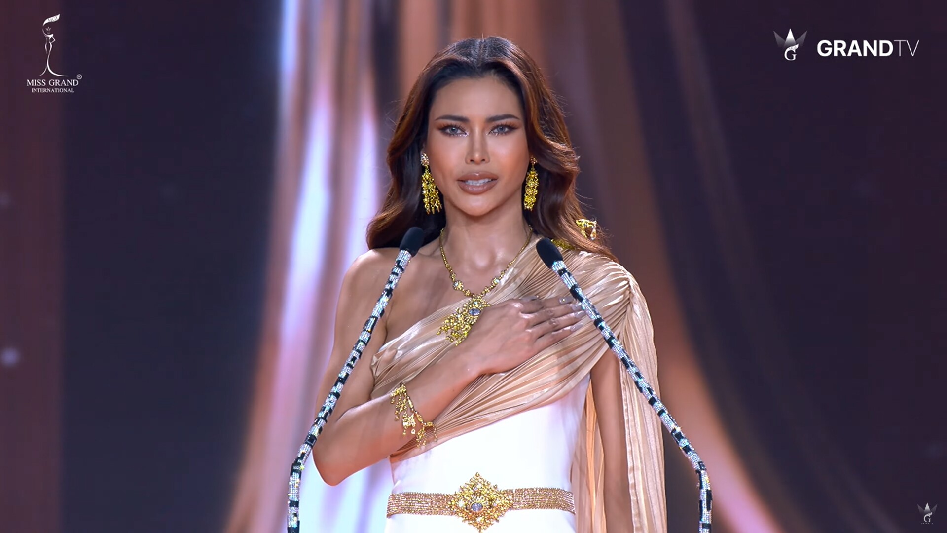 Miss Grand Thái Lan.