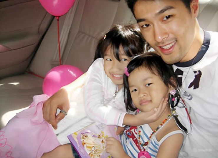 Con gái út kín tiếng của Johnny Trí Nguyễn: Nhan sắc như Hoa hậu, đã dọn sang Mỹ ở riêng- Ảnh 6.