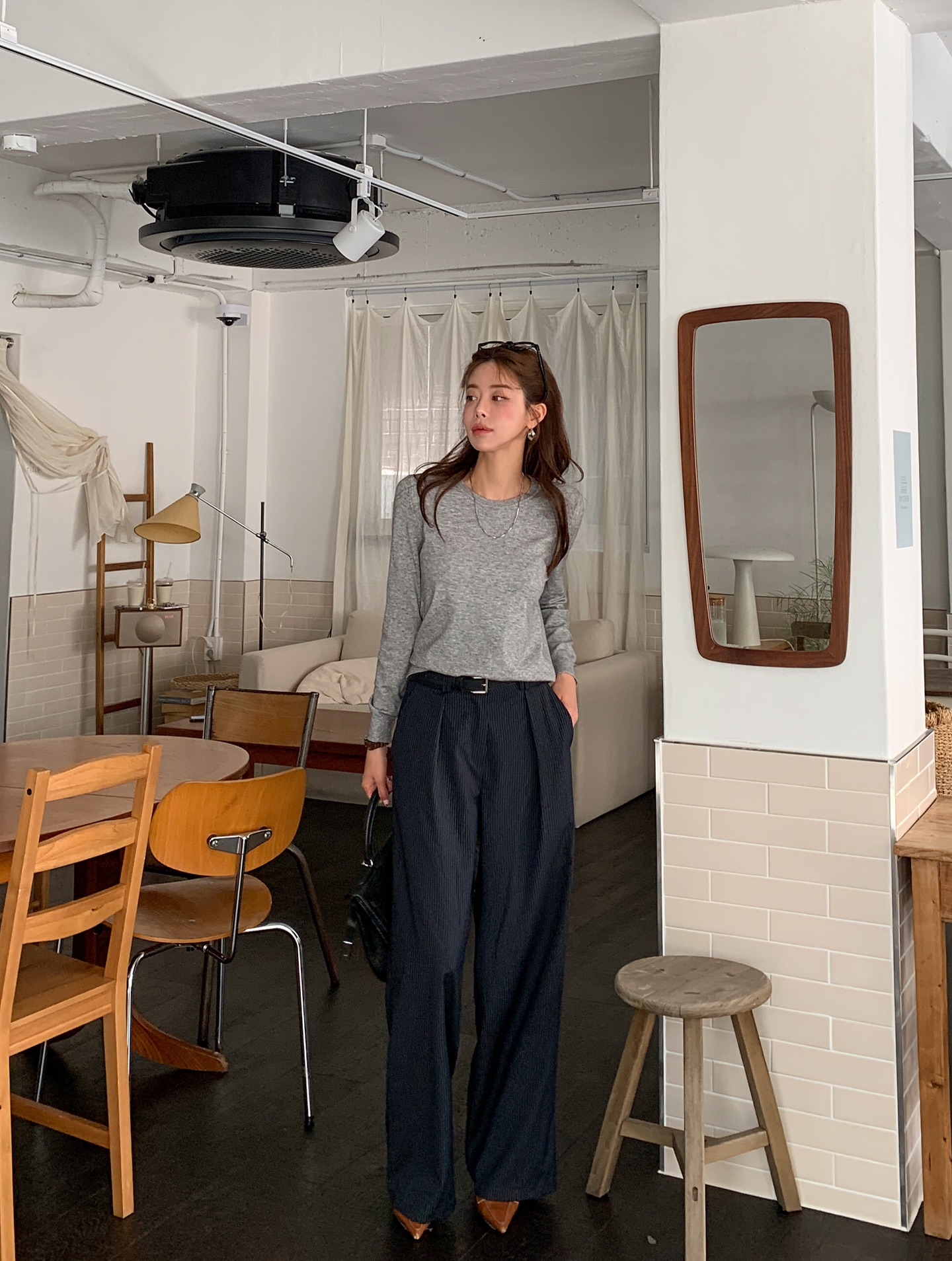 1760861274 850 4 mau ao cong so phai co trong mua dong