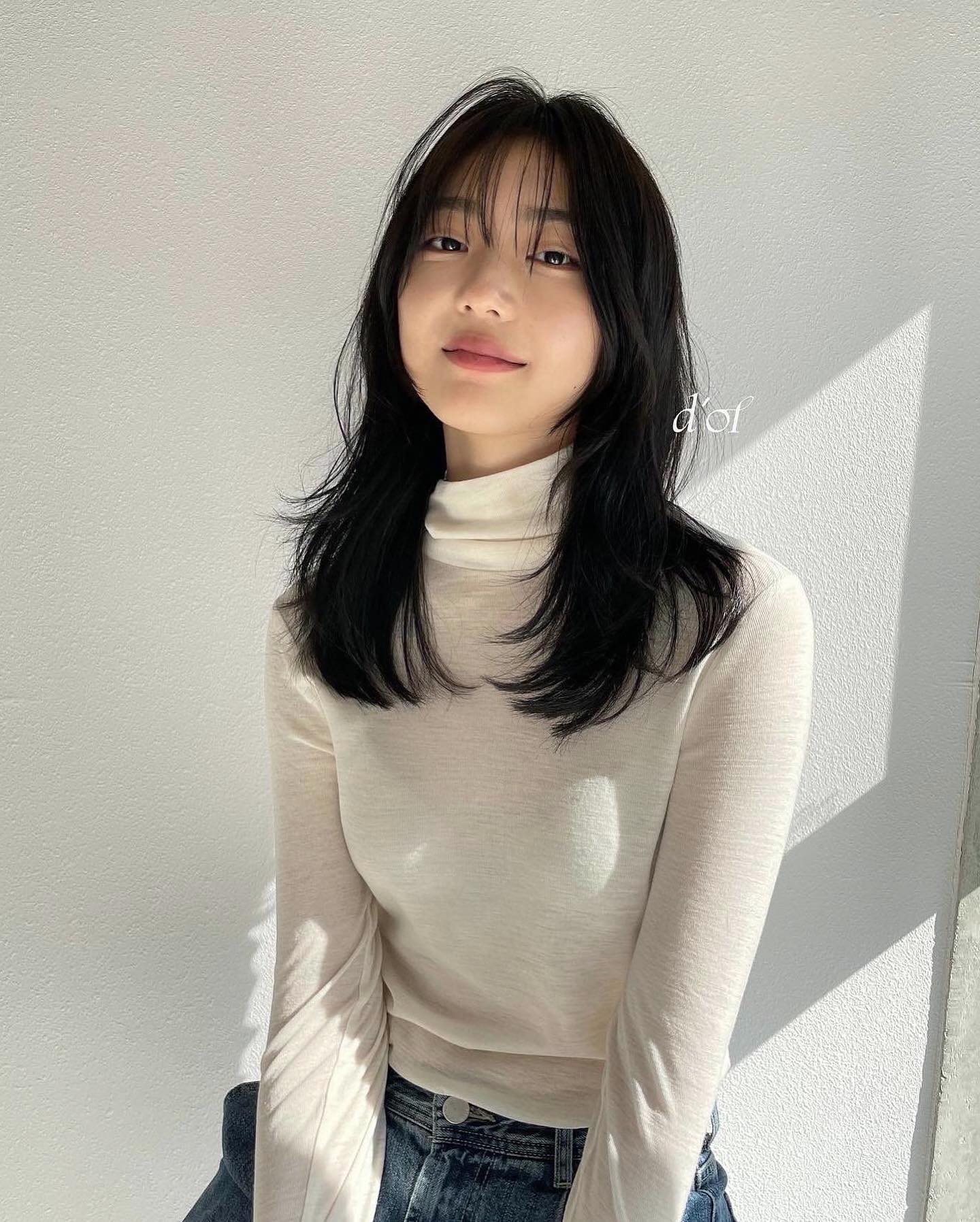 1760901239 587 4 kieu toc ngang vai phu hop moi khuon mat