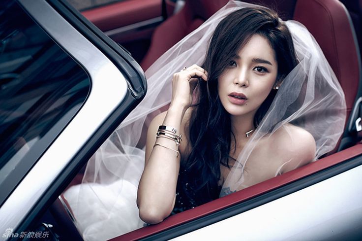 Á hậu hào môn đi đóng phim 18+ sau khi bị phanh phui 185 lần dùng chất cấm- Ảnh 3.