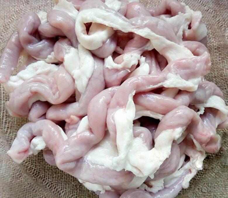 Luộc lòng lợn cho thêm nước này, đảm bảo lòng trắng, cực giòn ngon ăn đã miệng - 2