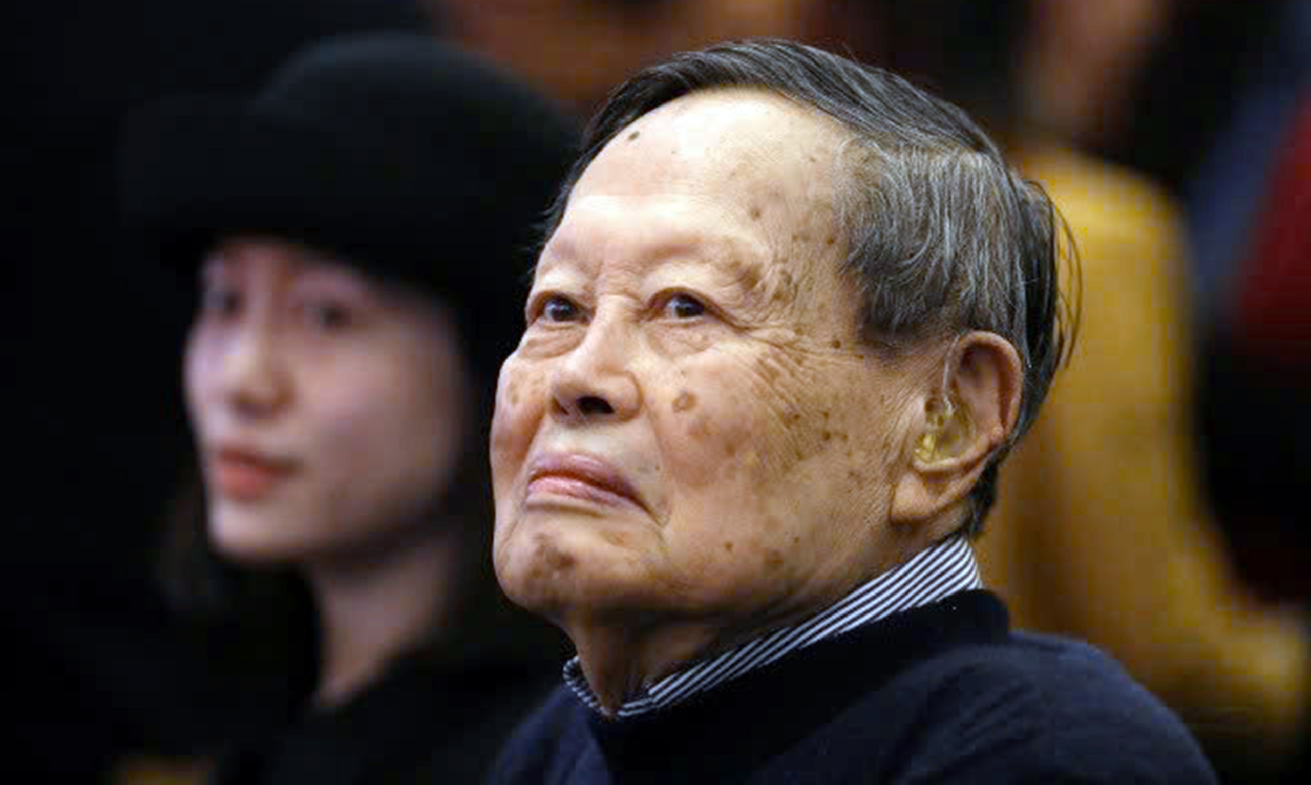 Nhà vật lý học Trung Quốc Chen Ning Yang qua đời: Di sản của người ra đi - Ảnh 2.