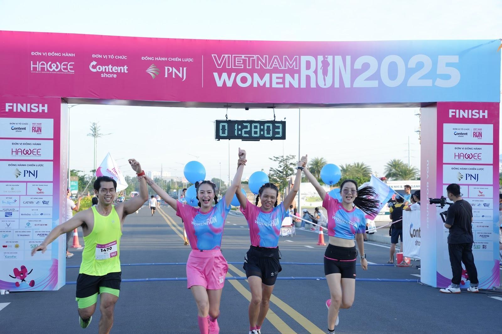 PNJ cùng Vietnam Women Run 2025 lan tỏa thông điệp “Sống đẹp” tới cộng đồng- Ảnh 4.