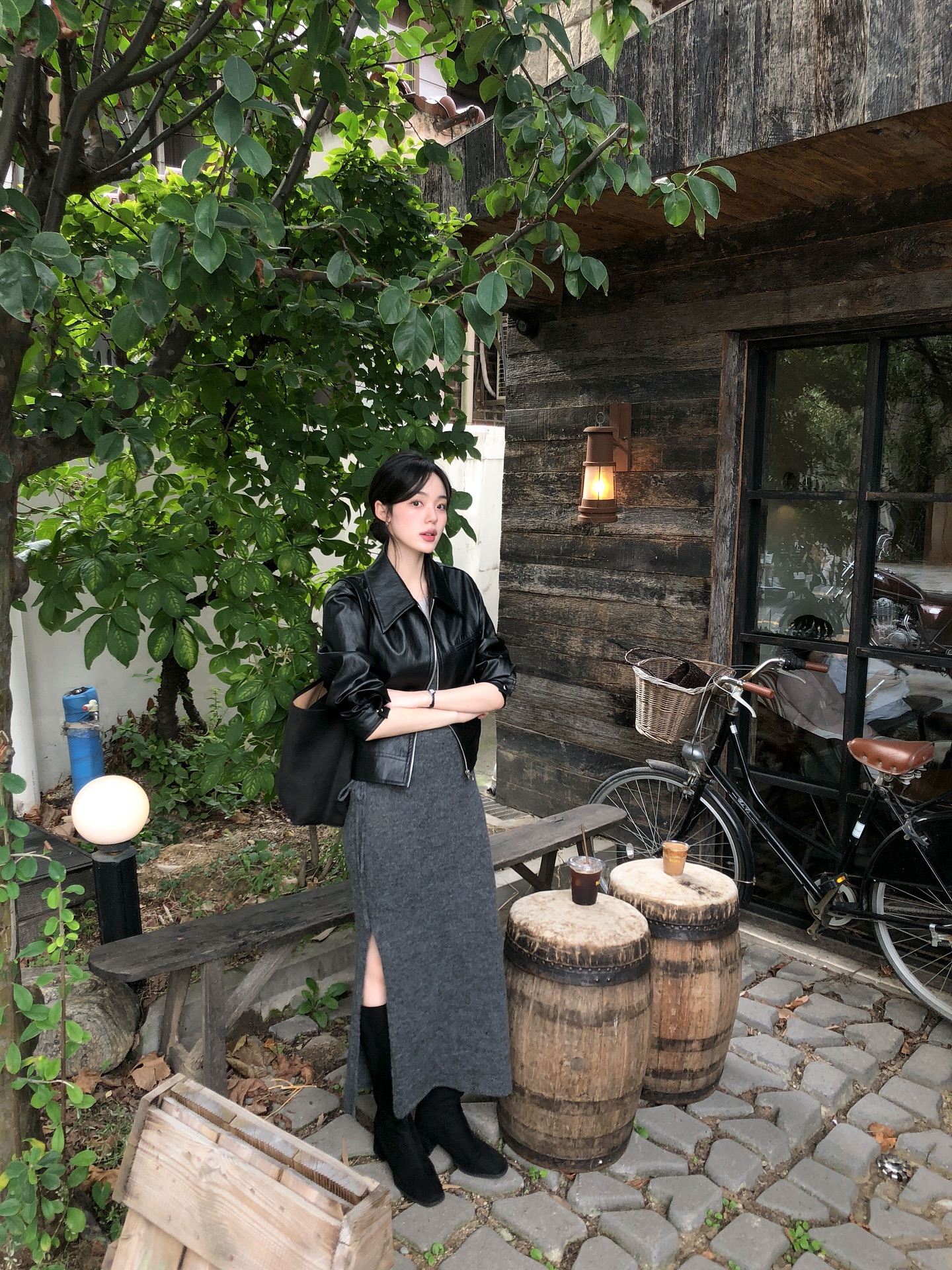 1760963016 565 Mac chan vay 5 ngay 1 tuan toi tim ra